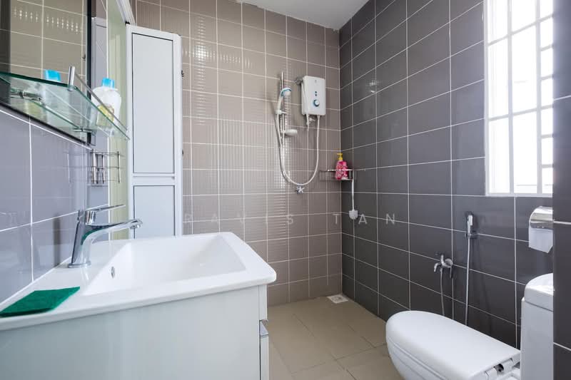 Service Residence for Sale at Arte Star - Travis Tan - Bathroom - PropertyGuru.com.my