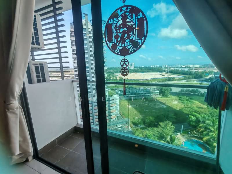 Servis Apartment untuk Disewa di The M @ Medini Macrolink - James Tan - Balcony - PropertyGuru.com.my