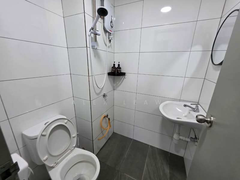 Service Residence for Rent at Traders Garden @ Cheras Selatan - Alex Leaw - Bathroom - PropertyGuru.com.my