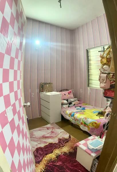 2-storey Terraced House for Sale in Kota Puteri Seksyen 5 (Batu Arang) - Firdaussazwan Mustafa - Bedroom - PropertyGuru.com.my