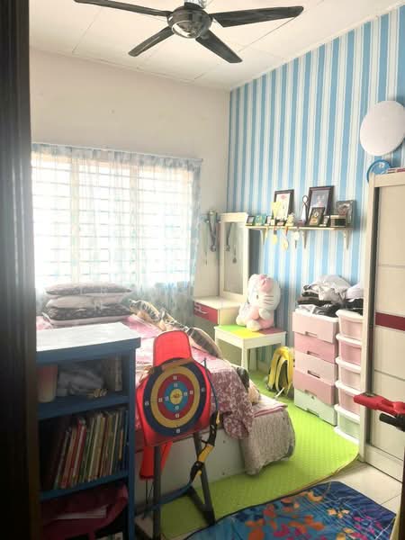 2-storey Terraced House for Sale in Kota Puteri Seksyen 5 (Batu Arang) - Firdaussazwan Mustafa - Bedroom - PropertyGuru.com.my