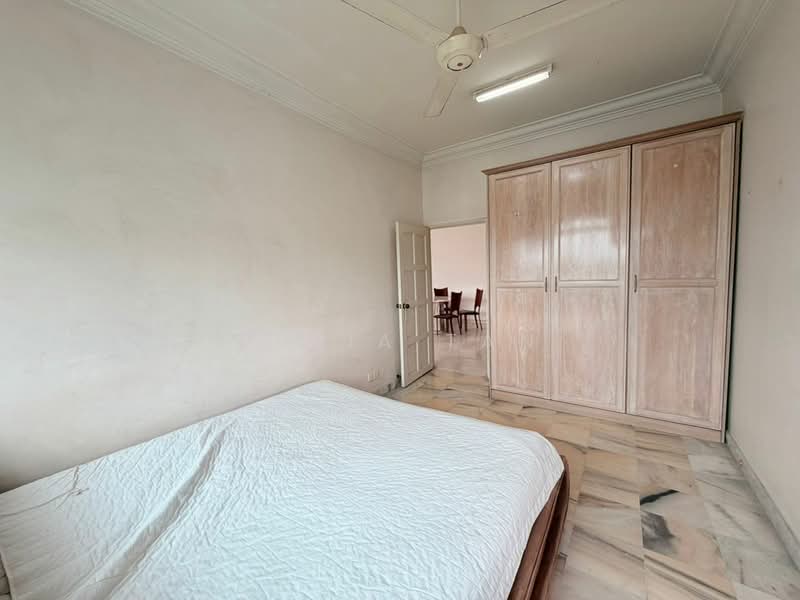 Apartment for Sale at Orchid View Luxury Apartment - Julia Tan - Bedroom - PropertyGuru.com.my