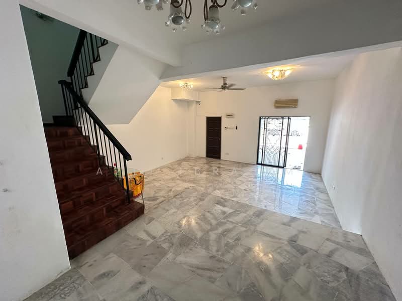 2-storey Terraced House for Sale in Bandar Sungai Long (Selangor) - Azli Ibrahim - Living Room - PropertyGuru.com.my