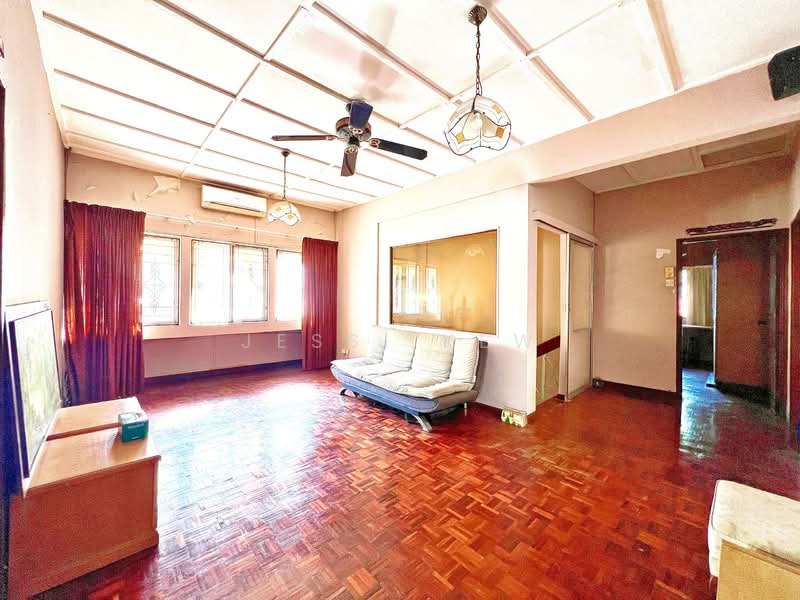 Rumah Berkembar untuk Dijual di Taman Tun Dr Ismail (Kuala Lumpur) - Jessi Kew - Living Room - PropertyGuru.com.my