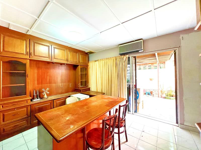 Rumah Berkembar untuk Dijual di Taman Tun Dr Ismail (Kuala Lumpur) - Jessi Kew - Study - PropertyGuru.com.my