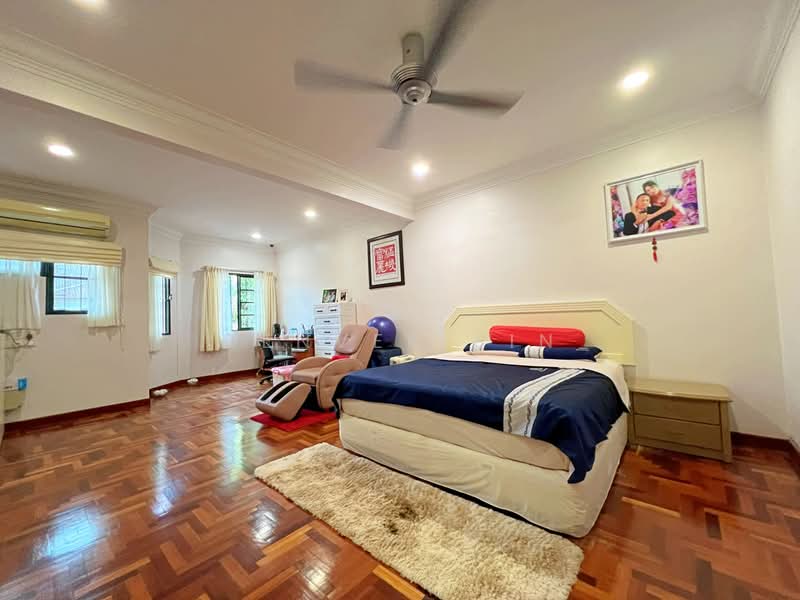 Rumah Berkembar untuk Dijual di Saujana Melawati (Melawati) - Denver Sin - Bedroom - PropertyGuru.com.my