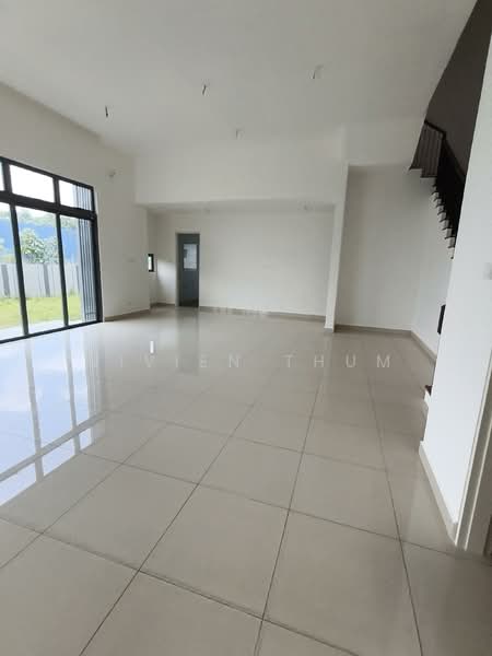 Semi-Detached House for Sale in Shah Alam (Selangor) - Vivien Thum - Living Room - PropertyGuru.com.my