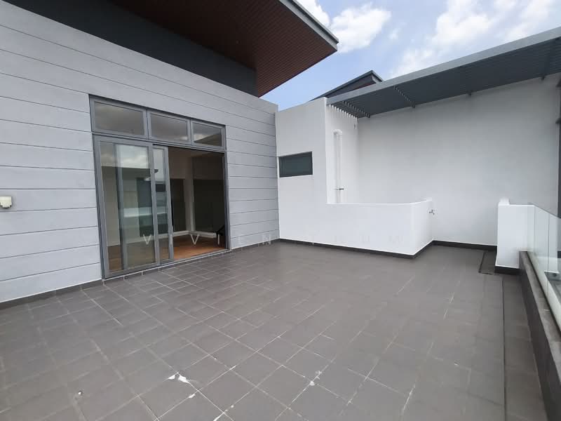 Semi-Detached House for Sale in Shah Alam (Selangor) - Vivien Thum - Exterior - PropertyGuru.com.my