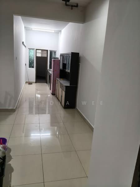 Servis Apartment untuk Disewa di SuriaMas Suites - Lydia Wee - Kitchen - PropertyGuru.com.my