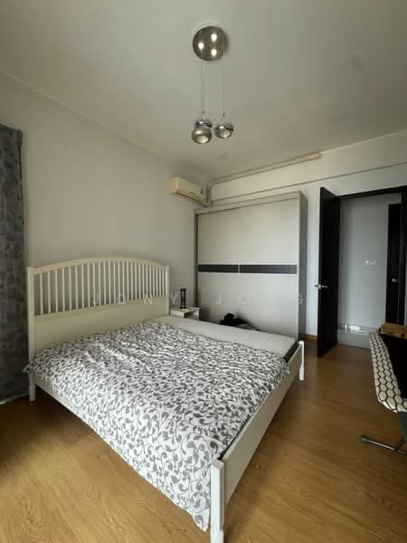 Condominium for Rent at Royal Strand @ Country Garden Danga Bay - Jony Jong - Bedroom - PropertyGuru.com.my