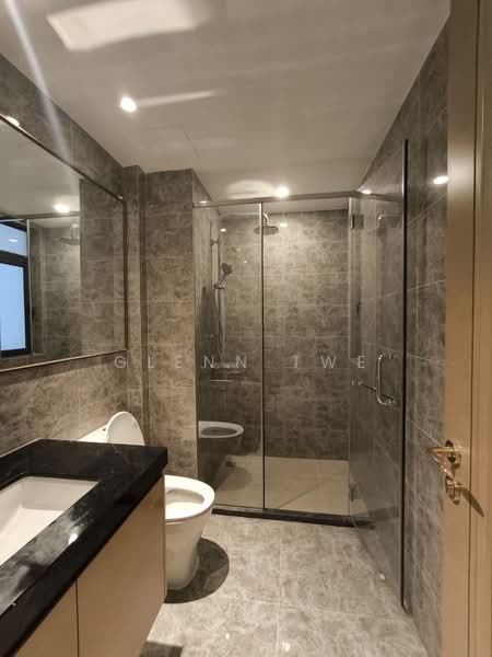 Condominium for Rent at R&F Princess Cove Phase 2-Seine Region - Glenn Twe - Bathroom - PropertyGuru.com.my