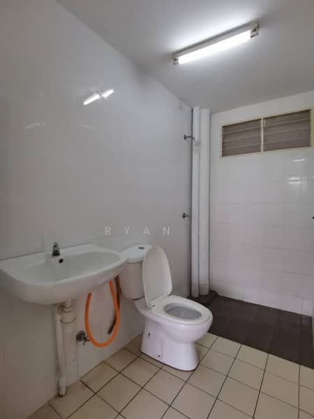 Apartment for Rent at Seri Jati - Ryan . - Bathroom - PropertyGuru.com.my