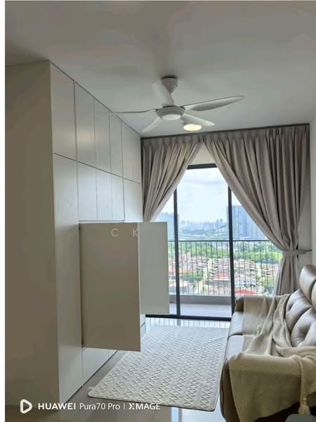 Kondominium untuk Disewa di Kuchai Sentral - CK Ng - Living Room - PropertyGuru.com.my