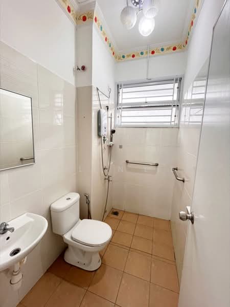 Rumah Berkembar untuk Dijual di Taman Mutiara Rini (Skudai) - Calvin Lee - Bathroom - PropertyGuru.com.my