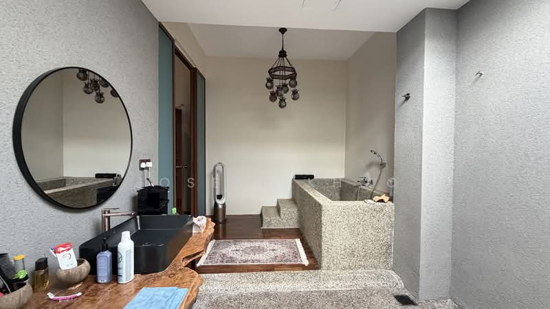 Semi-Detached House for Sale in Kota Kemuning (Shah Alam) - Joseph Khoo - Bathroom - PropertyGuru.com.my