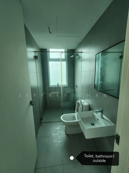 Kondominium untuk Dijual di Ferringhi Residence 2 - Jeffrey Chan - Bathroom - PropertyGuru.com.my