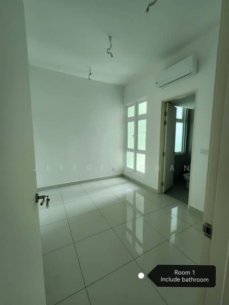 Kondominium untuk Dijual di Ferringhi Residence 2 - Jeffrey Chan - Bedroom - PropertyGuru.com.my