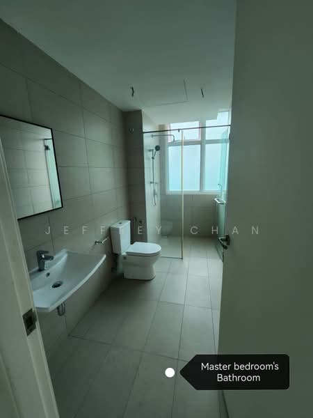 Kondominium untuk Dijual di Ferringhi Residence 2 - Jeffrey Chan - Bathroom - PropertyGuru.com.my