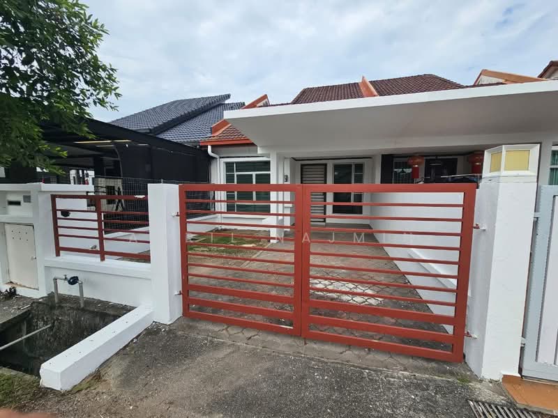 Rumah Teres 1 Tingkat untuk Dijual di Bandar Bukit Raja (Klang) - Amril Najmin - Exterior - PropertyGuru.com.my