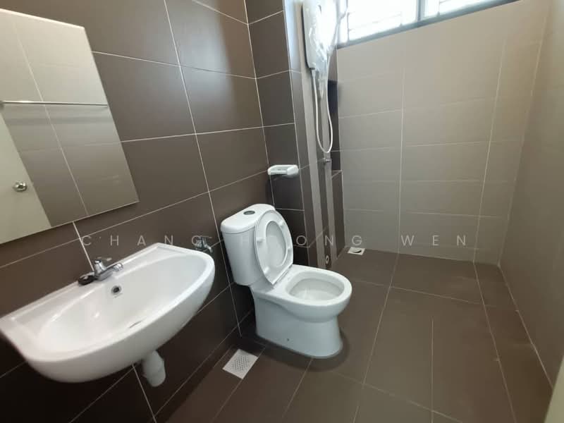 2-storey Terraced House for Rent in Taman Sri Penawar (Harmonia 3) (Pengerang) - Chang Hoong Wen - Bathroom - PropertyGuru.com.my
