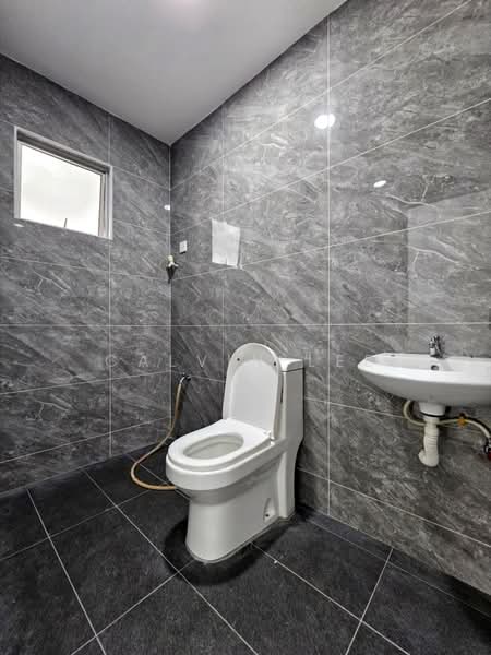 1-storey Terraced House for Sale in Taman Puteri Wangsa (Ulu Tiram) - Calvin Lee - PropertyGuru.com.my