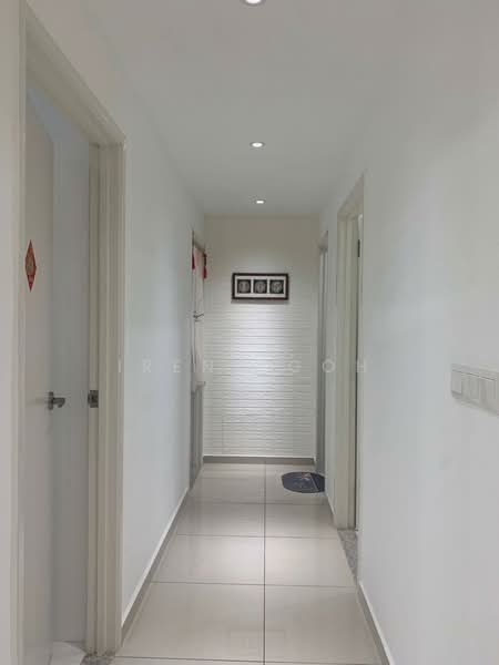 Condominium for Sale at i-Santorini - Irene Goh - Corridor - PropertyGuru.com.my