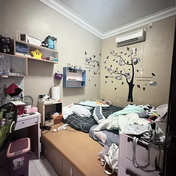 1-storey Terraced House for Sale in Taman Molek (Johor Bahru) - Edmond Tang - Bedroom - PropertyGuru.com.my