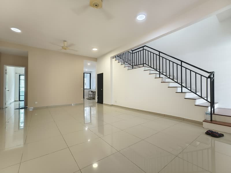 2-storey Terraced House for Sale in Eco Majestic (Semenyih) - KK Sah - Living Room - PropertyGuru.com.my