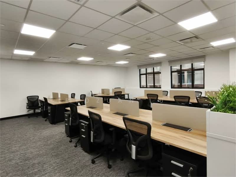 Bangunan Setia 1 - 1