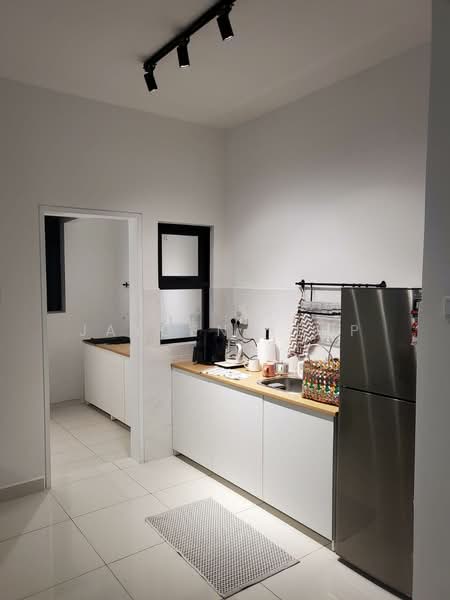 Condominium for Rent at Vertu Resort - Jayden Yeap - Kitchen - PropertyGuru.com.my