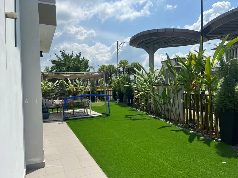 2-storey Terraced House for Sale in Setia Eco Glades (Cyberjaya) - Aizat Saifulrullah - Garden - PropertyGuru.com.my