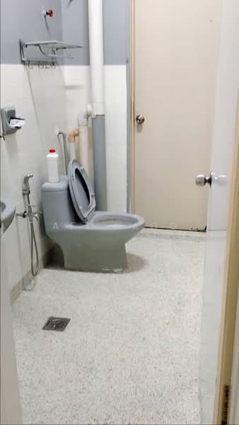 Apartment for Rent at Intan Apartment - Afi Haqq - Bathroom - PropertyGuru.com.my