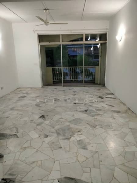Apartment for Rent at Intan Apartment - Afi Haqq - Balcony - PropertyGuru.com.my