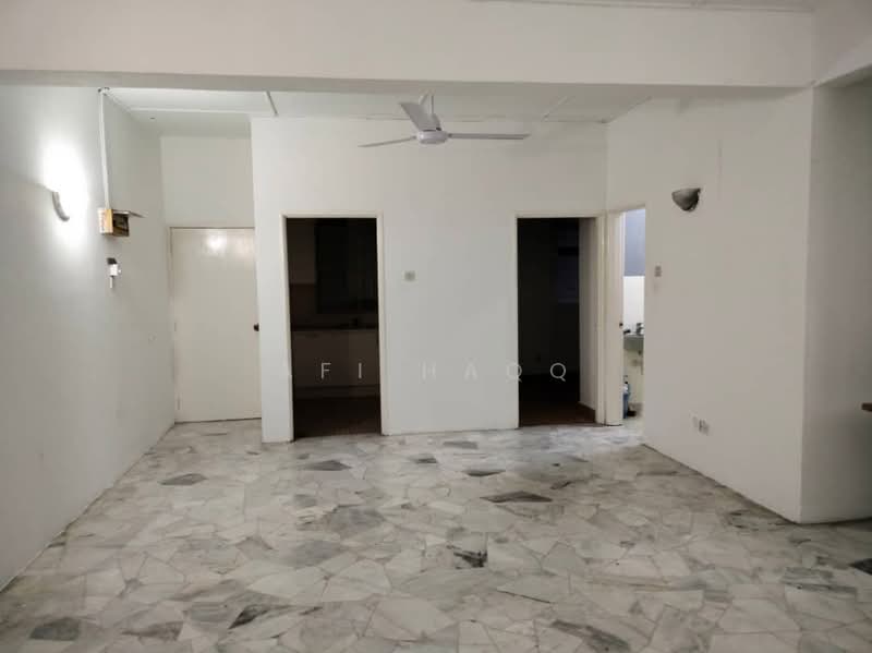 Apartment for Rent at Intan Apartment - Afi Haqq - Living Room - PropertyGuru.com.my