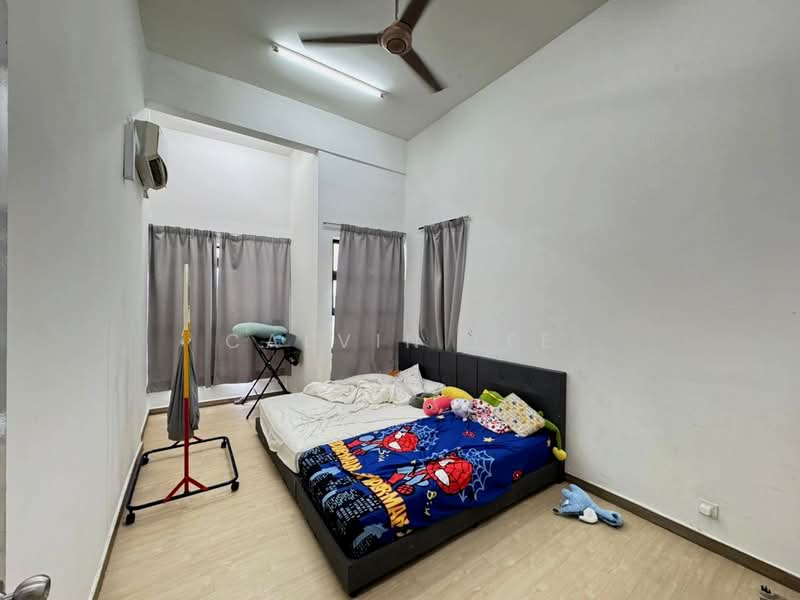Pangsapuri untuk Dijual di Taman Mutiara Mas - Calvin Lee - Bedroom - PropertyGuru.com.my