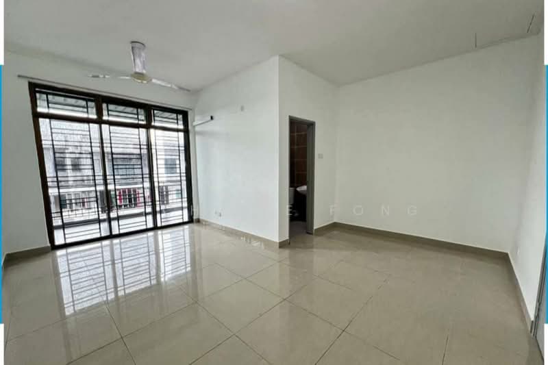 2-storey Terraced House for Sale in Kluang (Johor) - Michelle Fong - Living Room - PropertyGuru.com.my