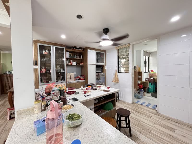 Kondominium untuk Dijual di Papillon Desahill Condominium - Suli Chin - Kitchen - PropertyGuru.com.my