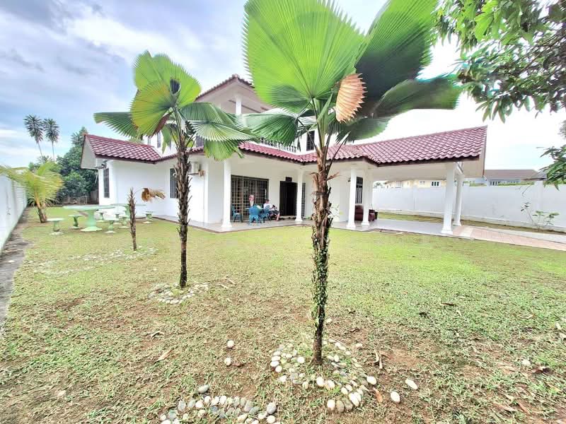 Rumah Banglo untuk Dijual di Seksyen 9 (Shah Alam) - Nadzmie Nasir - Exterior - PropertyGuru.com.my