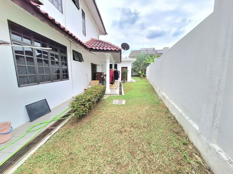 Rumah Banglo untuk Dijual di Seksyen 9 (Shah Alam) - Nadzmie Nasir - Exterior - PropertyGuru.com.my