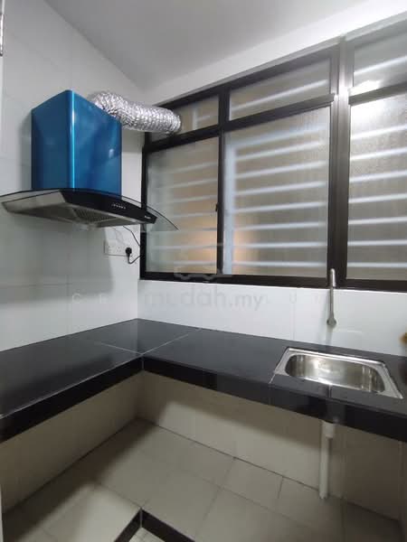 Apartment for Rent at Residensi Kepongmas 2 - Crystal Lum - Kitchen - PropertyGuru.com.my