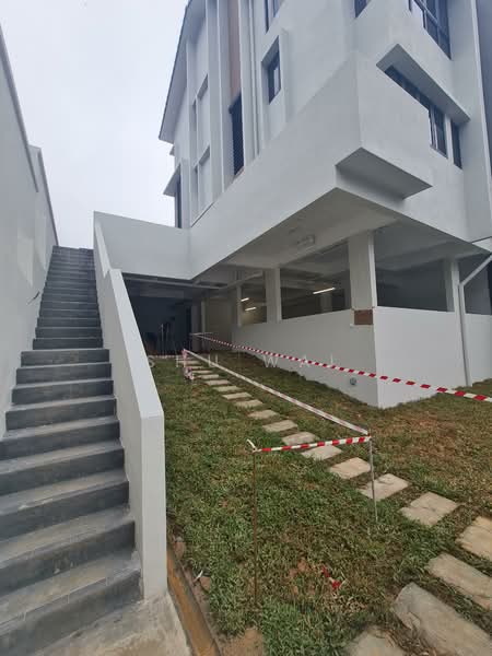 Rumah Berkembar untuk Dijual di Kuchai Lama (Kuala Lumpur) - Shu Wai - Exterior - PropertyGuru.com.my
