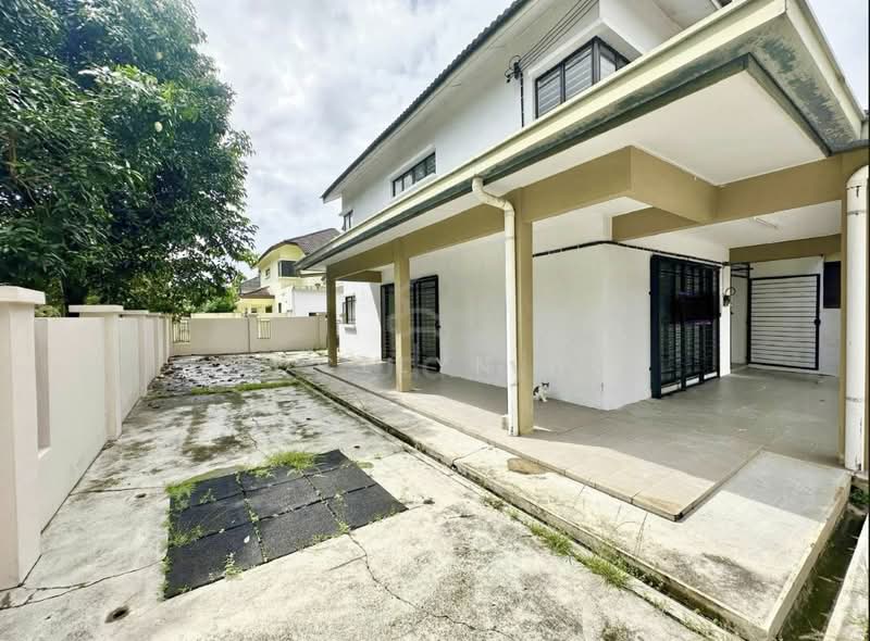 2-storey Terraced House for Sale in Sungai Buloh (Selangor) - Jocelyn Ho - Exterior - PropertyGuru.com.my