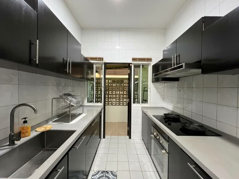 Kondominium untuk Dijual di Armanee Terrace - Sa'a Nordin - Kitchen - PropertyGuru.com.my