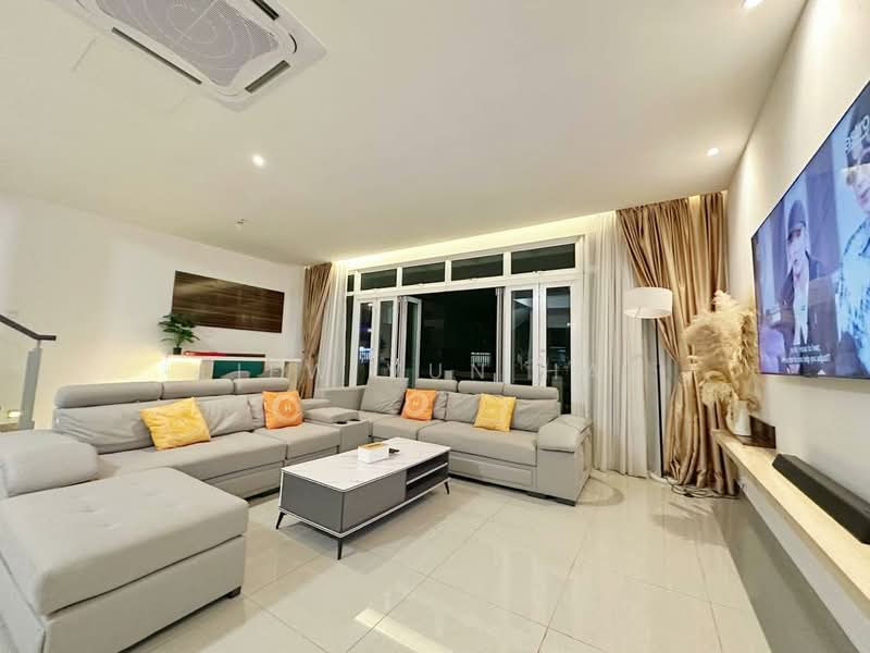 Rumah Teres 3 Tingkat untuk Disewa di Johor Bahru (Johor) - Liew Vun Hau - Living Room - PropertyGuru.com.my