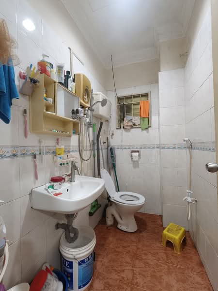 Rumah Teres 3 Tingkat untuk Dijual di Batu 9 (Cheras) - Angel Ng - PropertyGuru.com.my