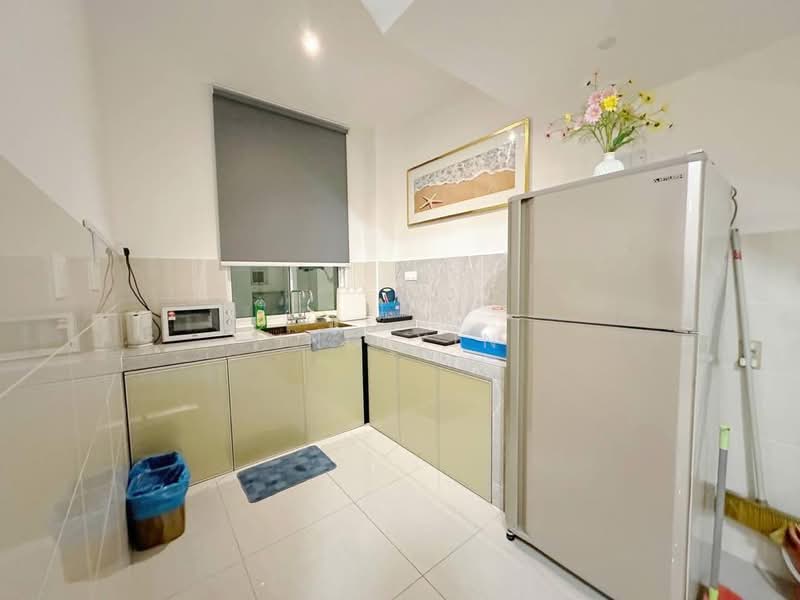 3-storey Terraced House for Rent in Taman Seri Austin (Tebrau) - Ing Xin - Kitchen - PropertyGuru.com.my