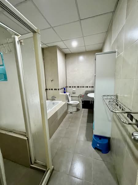 Condominium for Sale at Bayswater Resort Condominium - Shirley Ch'ng - Bathroom - PropertyGuru.com.my