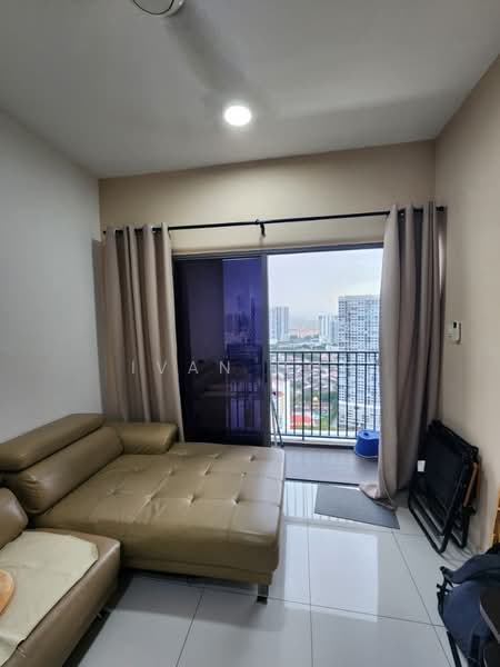 Servis Apartment untuk Disewa di Seasons Garden Residences - Ivan Hoh - Living Room - PropertyGuru.com.my