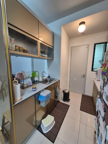 Servis Apartment untuk Disewa di Sunway Avila Residences - Ivan Hoh - Kitchen - PropertyGuru.com.my