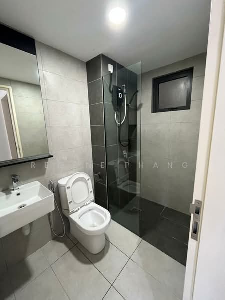 Servis Apartment untuk Disewa di D'Erica - Regene Phang - Bathroom - PropertyGuru.com.my